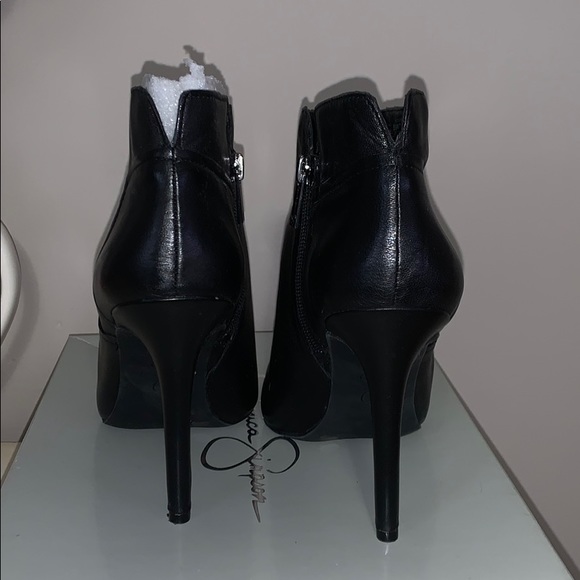 Jessica Simpson boots - Picture 5 of 8